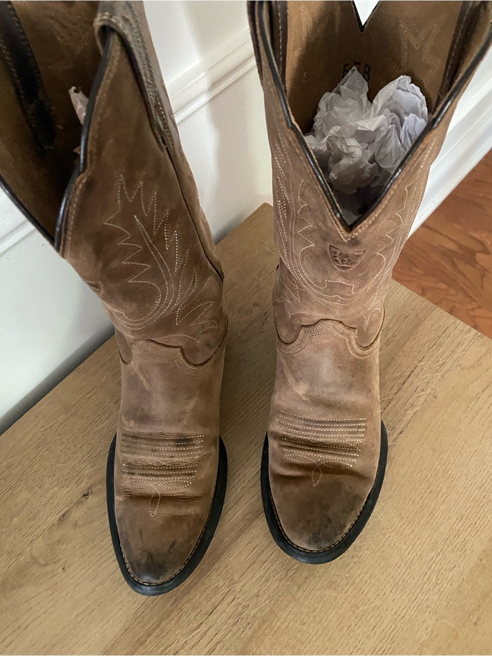 Ariat Brown Leather Western Pull-On Boots - Picture 3 of 9